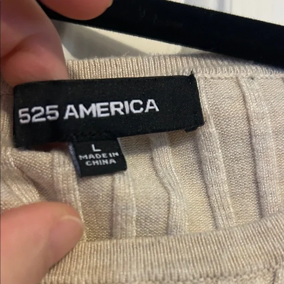 Beige Ribbed Short Sleeve Top perfect for business casual/casual - Picture 2 of 5